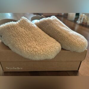 🤎 Seychelles Buckle Up Clog 🤎